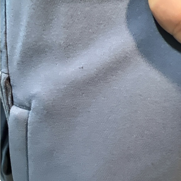 Athleta stride purple jacket. Zipper pockets, fully lined knit detail on back. - Picture 7 of 7